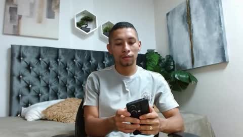 richar_voller online show from September 23, 11:13 am