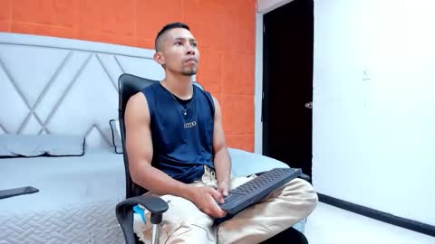 richar_voller online show from March 4, 11:16 am