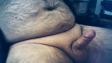 Snapshot of richard9731 chatting on March 7, 5:04 am richard9731 online show from March 7, 5:04 am