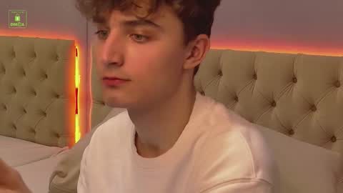 Richard online show from November 6, 3:24 pm