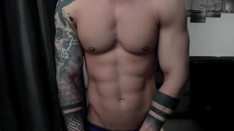 Snapshot of richarddarell chatting on February 21, 6:07 am RichardDarell online show from February 21, 6:07 am