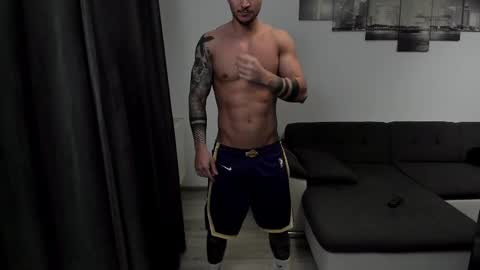 Snapshot of richarddarell chatting on February 26, 5:53 am RichardDarell online show from February 26, 5:53 am