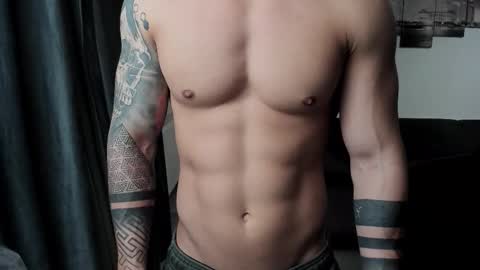 Snapshot of richarddarell chatting on September 14, 5:39 am RichardDarell online show from September 14, 5:39 am