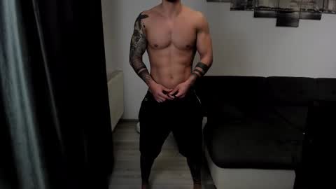 Snapshot of richarddarell chatting on September 20, 4:46 am RichardDarell online show from September 20, 4:46 am