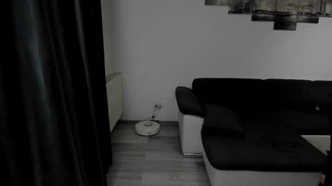 Snapshot of richarddarell chatting on October 13, 5:40 am RichardDarell online show from October 13, 5:40 am