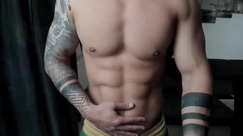 Snapshot of richarddarell chatting on October 22, 4:57 am RichardDarell online show from October 22, 4:57 am