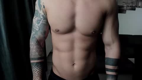 Snapshot of richarddarell chatting on October 23, 5:40 am RichardDarell online show from October 23, 5:40 am