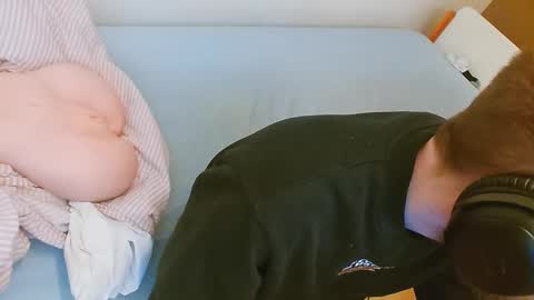 richarddavidson94 online show from February 26, 10:36 am