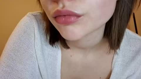 Luna online show from March 15, 6:47 pm