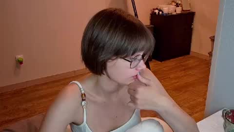 Luna online show from July 19, 6:44 pm