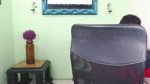 Snapshot of richardwithe_ chatting on March 21, 11:59 am Richard online show from March 21, 11:59 am