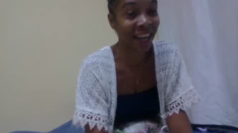 Snapshot of richella34 chatting on June 9, 6:36 am richella34 online show from June 9, 6:36 am
