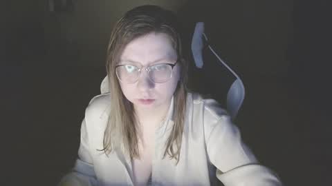 Snapshot of richemily chatting on February 26, 7:16 pm Emily online show from February 26, 7:16 pm