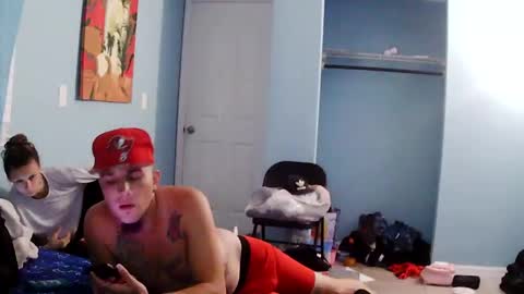 Snapshot of richierich813 chatting on October 18, 7:20 am richierich813 online show from October 18, 7:20 am