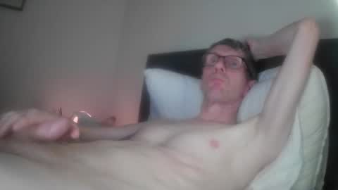 richj392507 online show from December 7, 7:54 pm