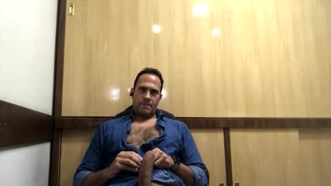 Snapshot of rick503835 chatting on June 9, 3:23 pm Rick Arian online show from June 9, 3:23 pm