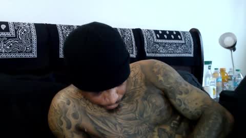 Snapshot of rickavelli chatting on April 6, 3:24 pm Rick online show from April 6, 3:24 pm