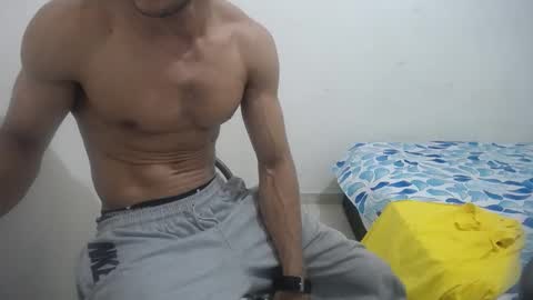 rickcumhot13 online show from September 14, 7:46 pm