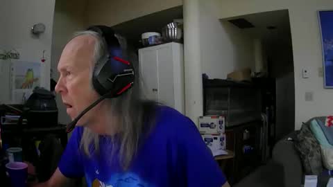 Snapshot of rickl56 chatting on April 23, 10:12 pm rickl56 online show from April 23, 10:12 pm