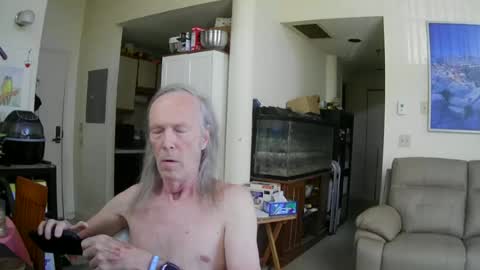 Snapshot of rickl56 chatting on June 13, 4:16 pm rickl56 online show from June 13, 4:16 pm