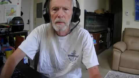 Snapshot of rickl56 chatting on August 1, 8:30 pm rickl56 online show from August 1, 8:30 pm