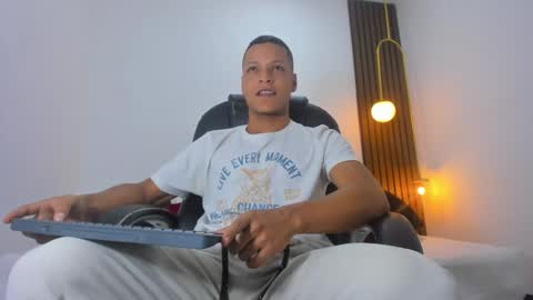 Ricky  online show from January 29, 8:46 pm