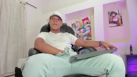 Ricky  online show from January 16, 8:35 pm