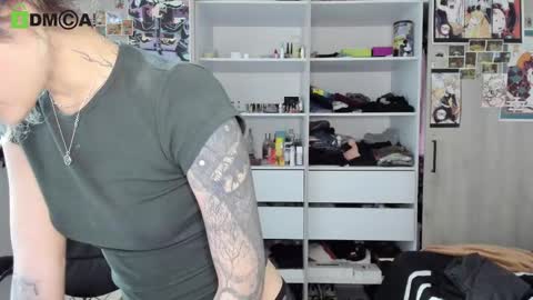 Snapshot of rickydicot_13 chatting on January 9, 3:15 am RickyDicot 13 online show from January 9, 3:15 am