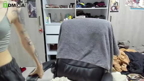 Snapshot of rickydicot_13 chatting on January 18, 2:14 am RickyDicot 13 online show from January 18, 2:14 am