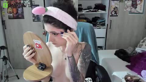 Snapshot of rickydicot_13 chatting on February 17, 1:47 am RickyDicot 13 online show from February 17, 1:47 am