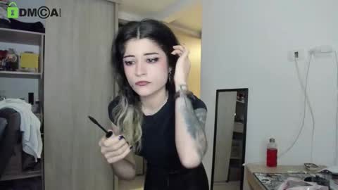 Snapshot of rickydicot_13 chatting on December 1, 11:54 pm RickyDicot 13 online show from December 1, 11:54 pm