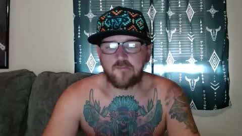 Snapshot of rickyrodeos chatting on May 24, 12:43 pm Ricky Rodeo online show from May 24, 12:43 pm
