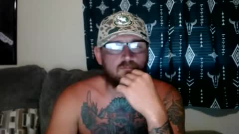 Snapshot of rickyrodeos chatting on June 5, 12:28 am Ricky Rodeo online show from June 5, 12:28 am