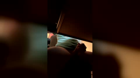 Snapshot of rico17315 chatting on February 17, 6:43 am rico17315 online show from February 17, 6:43 am