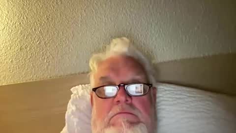 rico76001 online show from April 12, 5:23 am