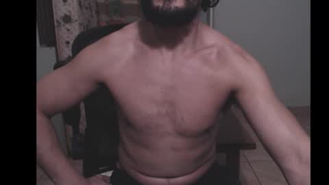 Snapshot of ricoterodealmafuerte chatting on March 26, 2:17 am ricoterodealmafuerte online show from March 26, 2:17 am