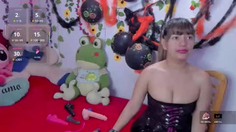 RIHANA online show from October 28, 8:55 pm