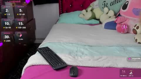 RIHANA online show from November 25, 11:27 pm