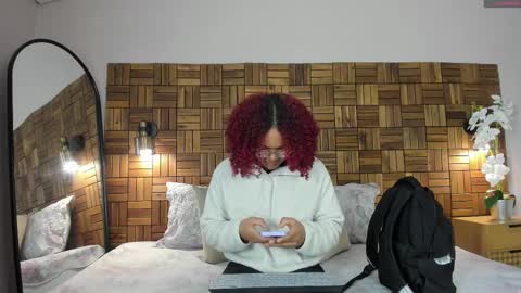 Sara online show from September 18, 10:06 am