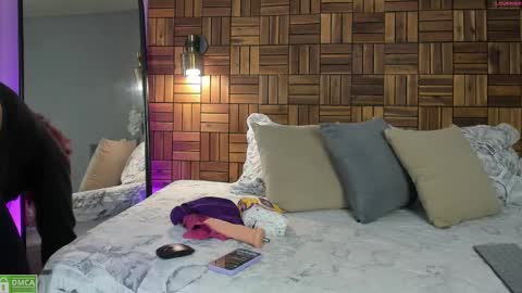 Sara online show from October 7, 10:12 am