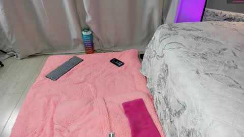 Sara online show from October 14, 10:05 am