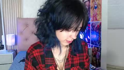 RIHONNA online show from June 30, 7:59 pm