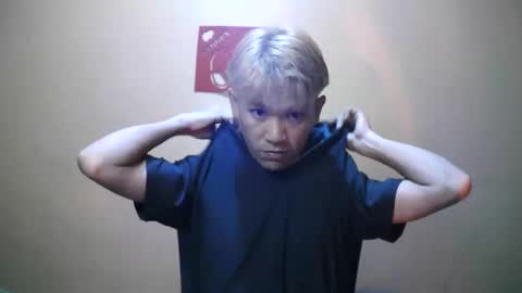 Snapshot of riiichie12 chatting on October 5, 9:29 am riiichie12 online show from October 5, 9:29 am