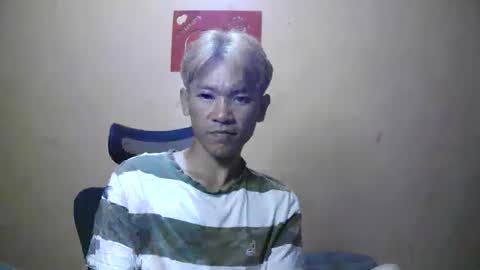 Snapshot of riiichie12 chatting on October 6, 1:08 pm riiichie12 online show from October 6, 1:08 pm