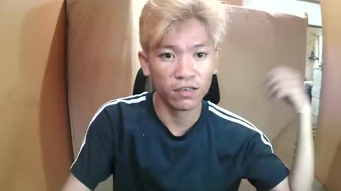 Snapshot of riiichie12 chatting on October 7, 8:55 am riiichie12 online show from October 7, 8:55 am