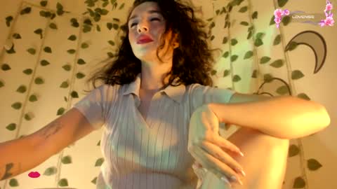 Snapshot of riiley_ chatting on December 6, 1:18 am Independent model online show from December 6, 1:18 am
