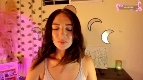 Snapshot of riiley_ chatting on December 13, 4:33 am Independent model online show from December 13, 4:33 am