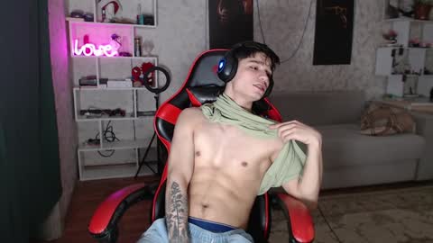 Rick online show from February 8, 11:24 pm