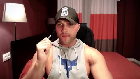 rikadler online show from November 4, 12:04 pm