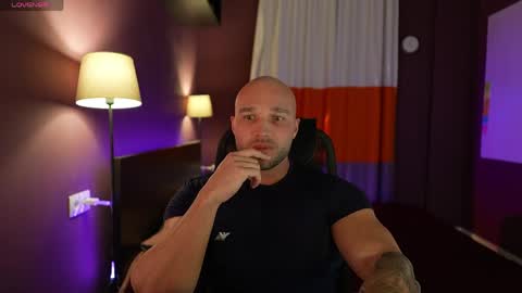 Snapshot of rikadler chatting on April 22, 2:40 pm rikadler online show from April 22, 2:40 pm